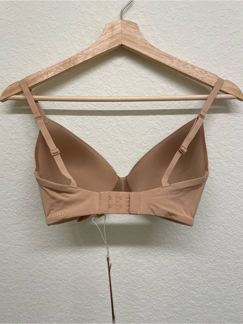 SKIMS Wireless Form Clay T-Shirt Bra Size 32DD - Picture 4 of 14